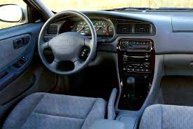 Nissan Altima 2000